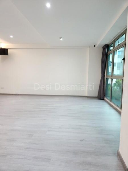 Office for Rent in  En Fu Mansions - Image 3